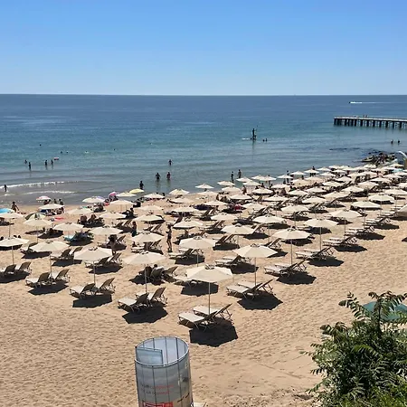 Apartment Bnp 1 Saints Constantine and Helena