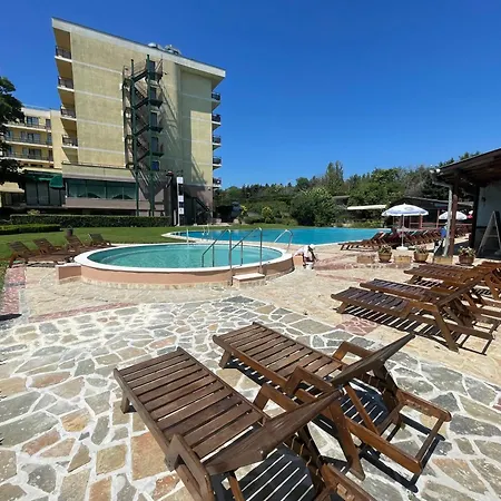 Bnp 1 Apartment *